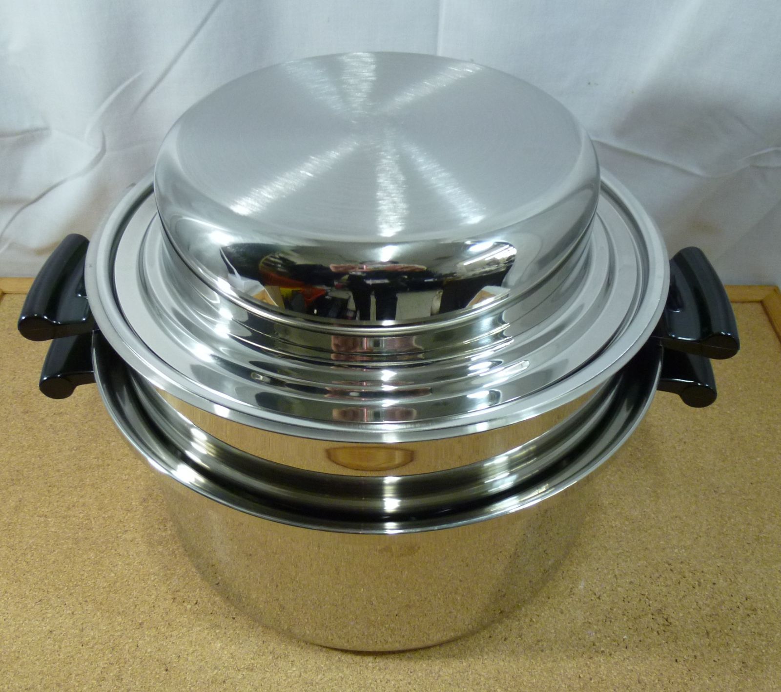 未使用品 アムウェイ Amway シチュー鍋セット（ドーム型カバー