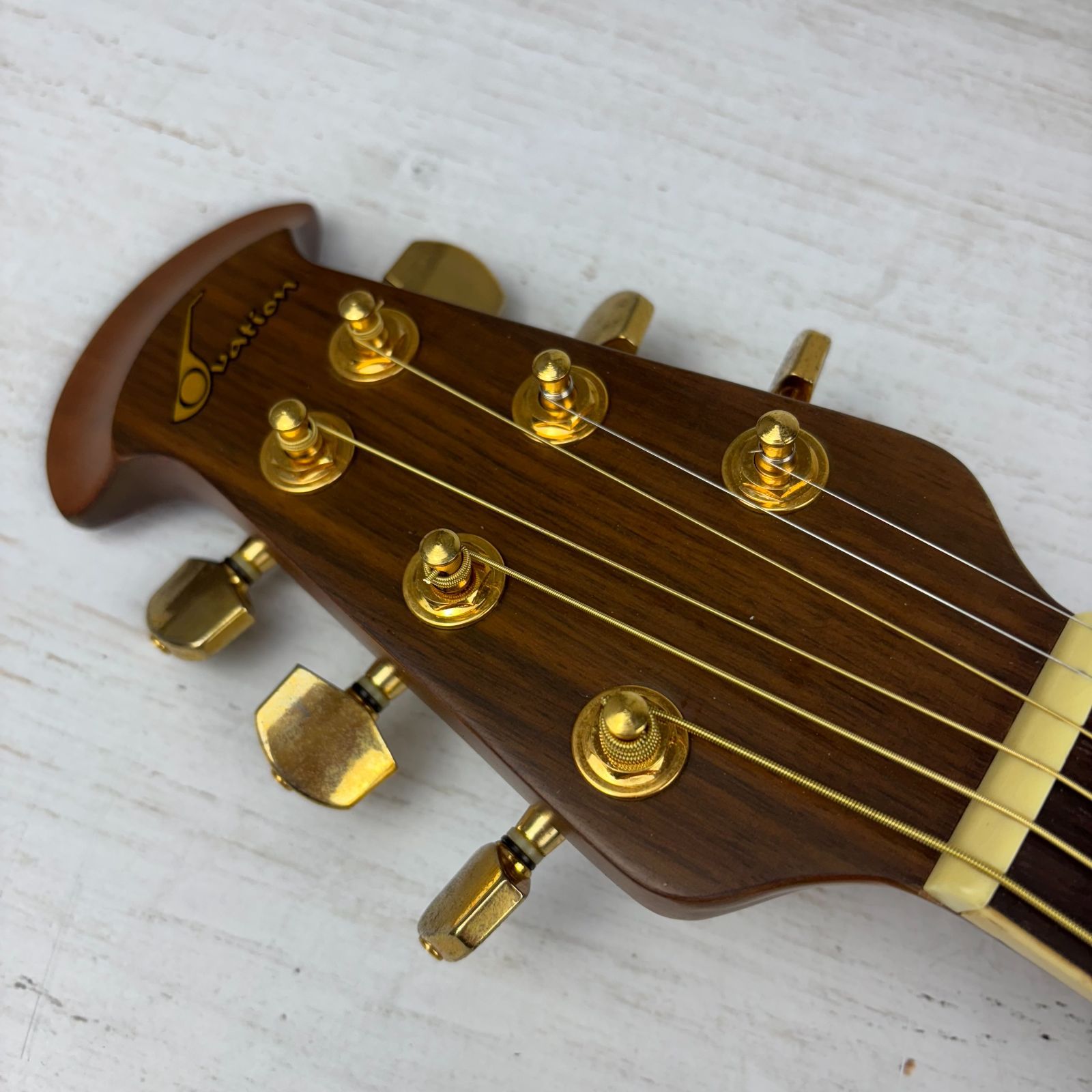 OVATION Celebrity Deluxe CS257 純正ハードケース付き #ES1961 - メルカリ