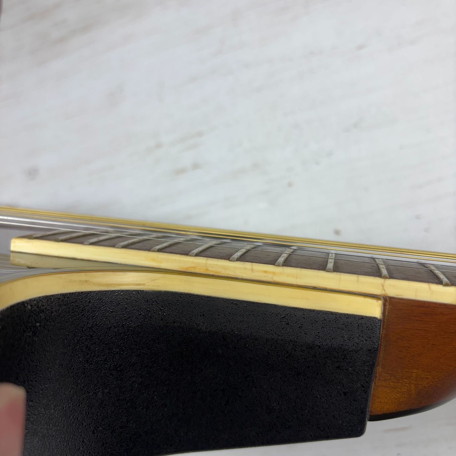 OVATION Celebrity Deluxe CS257 純正ハードケース付き #ES1961 - メルカリ