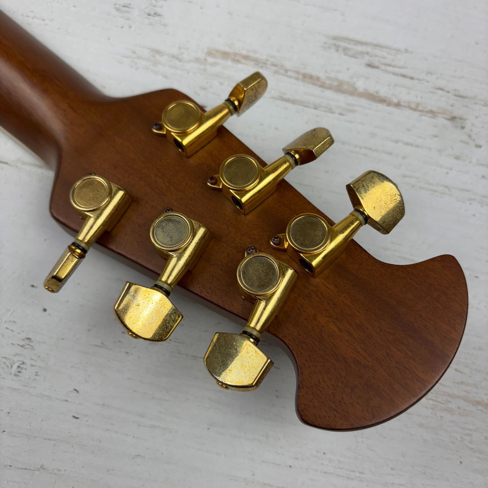 OVATION Celebrity Deluxe CS257 純正ハードケース付き #ES1961 - メルカリ