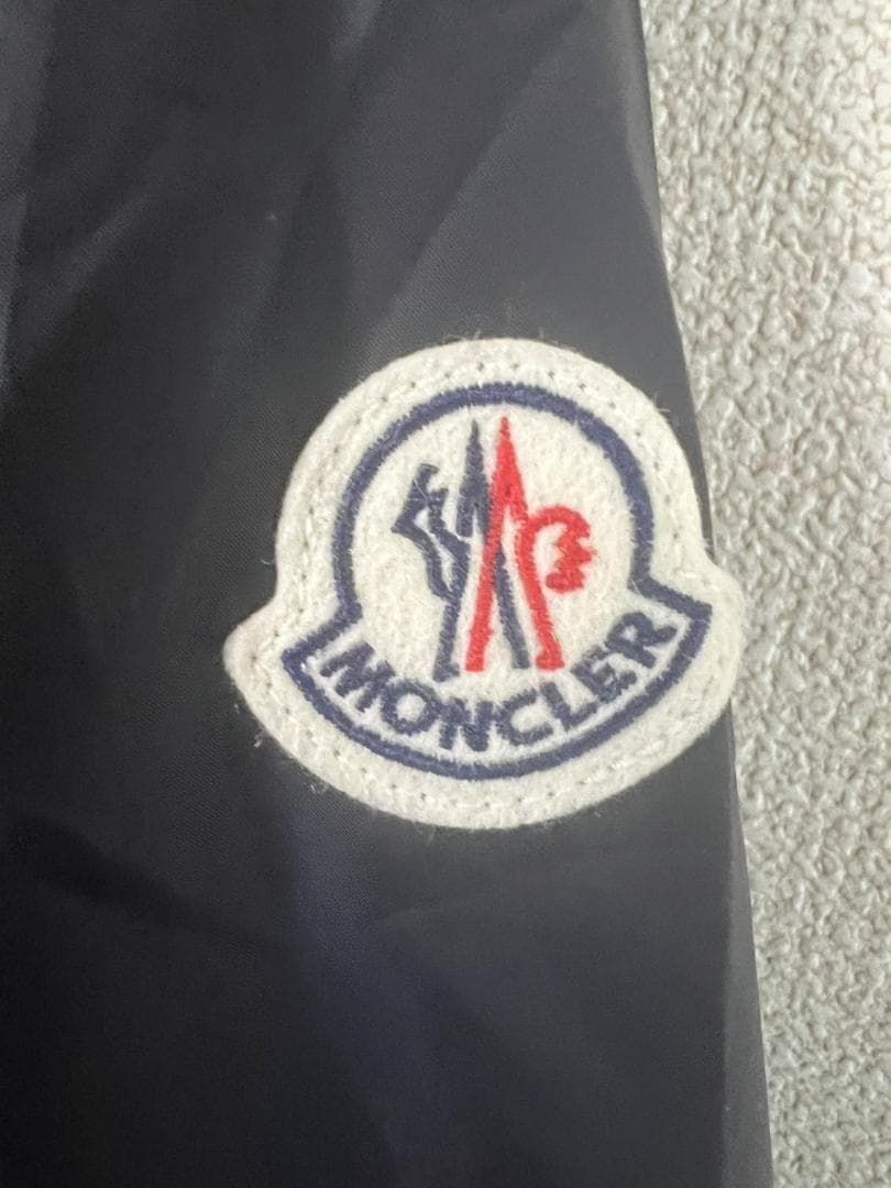 定価20万円！！新品未使用品☆MONCLER BEID ジップアップジャケット 