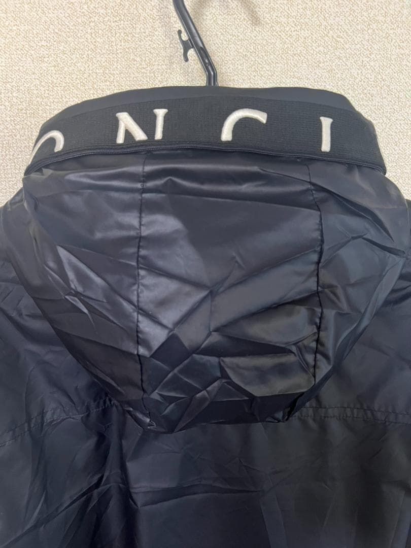 定価20万円！！新品未使用品☆MONCLER BEID ジップアップジャケット 