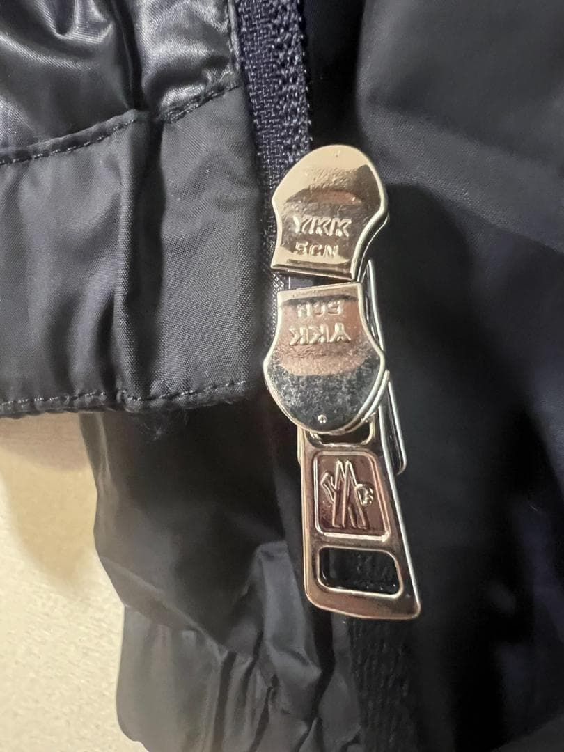 定価20万円！！新品未使用品☆MONCLER BEID ジップアップジャケット 