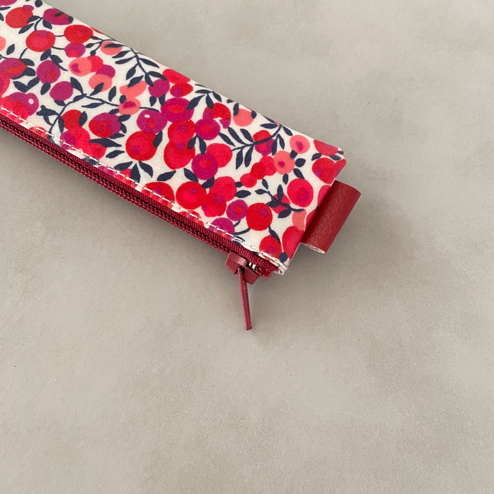 sale・リバティラミネート中身が見えるペンケース〈ウィルトシャー