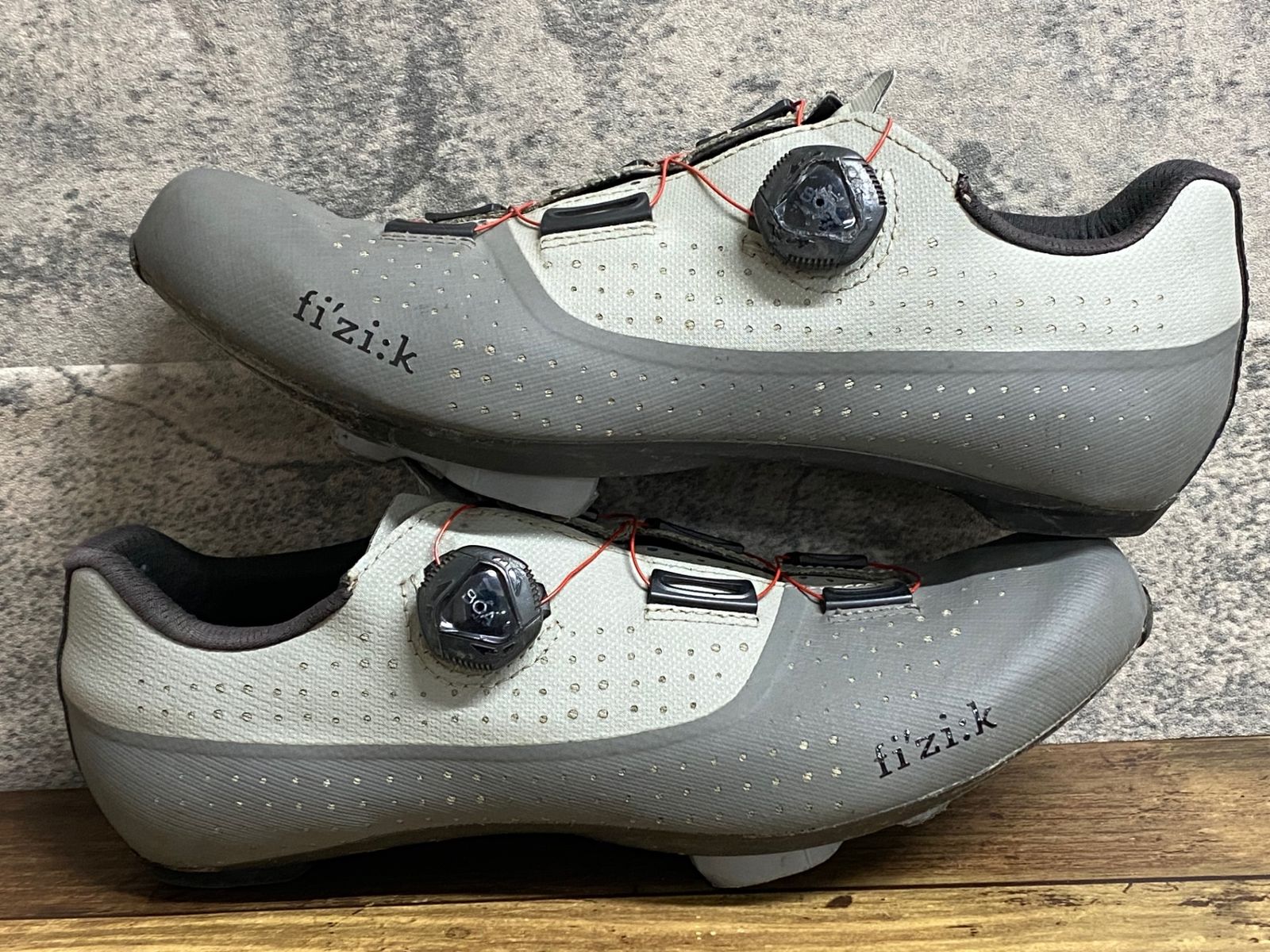 JY254 フィジーク fizik テンポ TEMPO R4 ビンディングシューズ SPD-SL