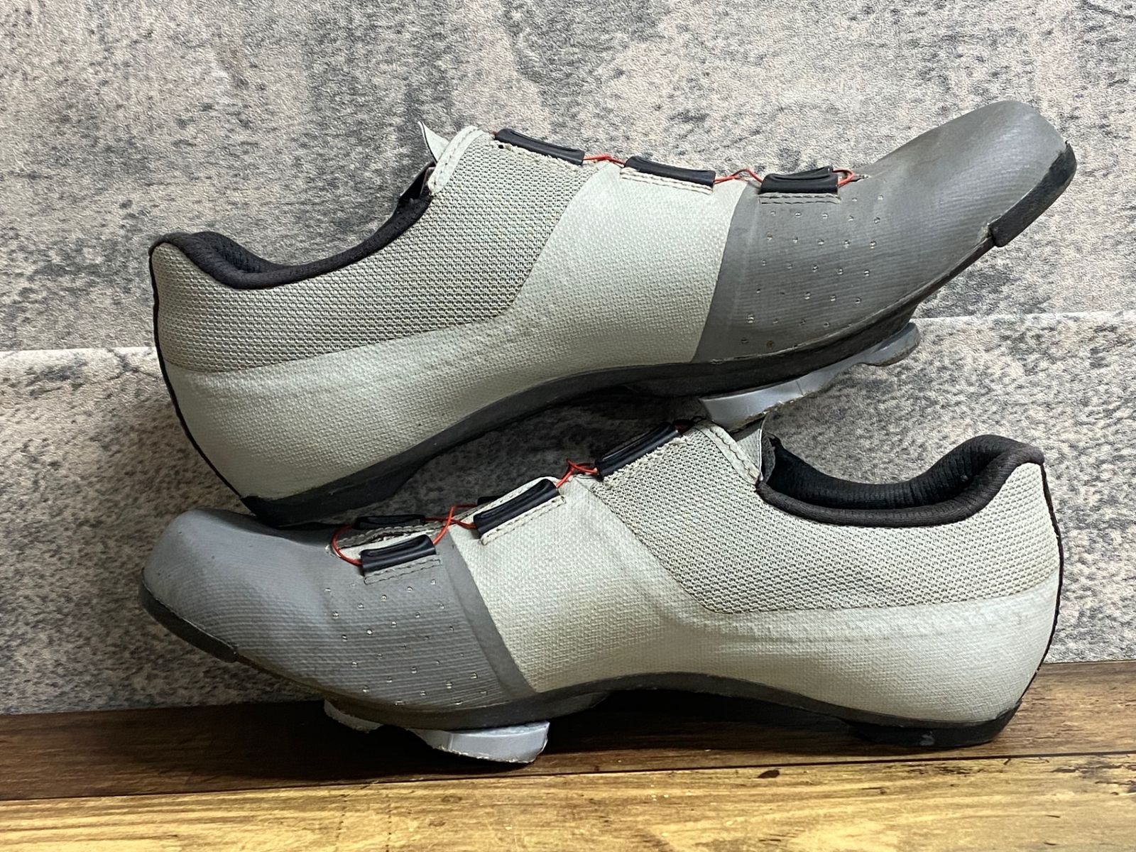 JY254 フィジーク fizik テンポ TEMPO R4 ビンディングシューズ SPD-SL