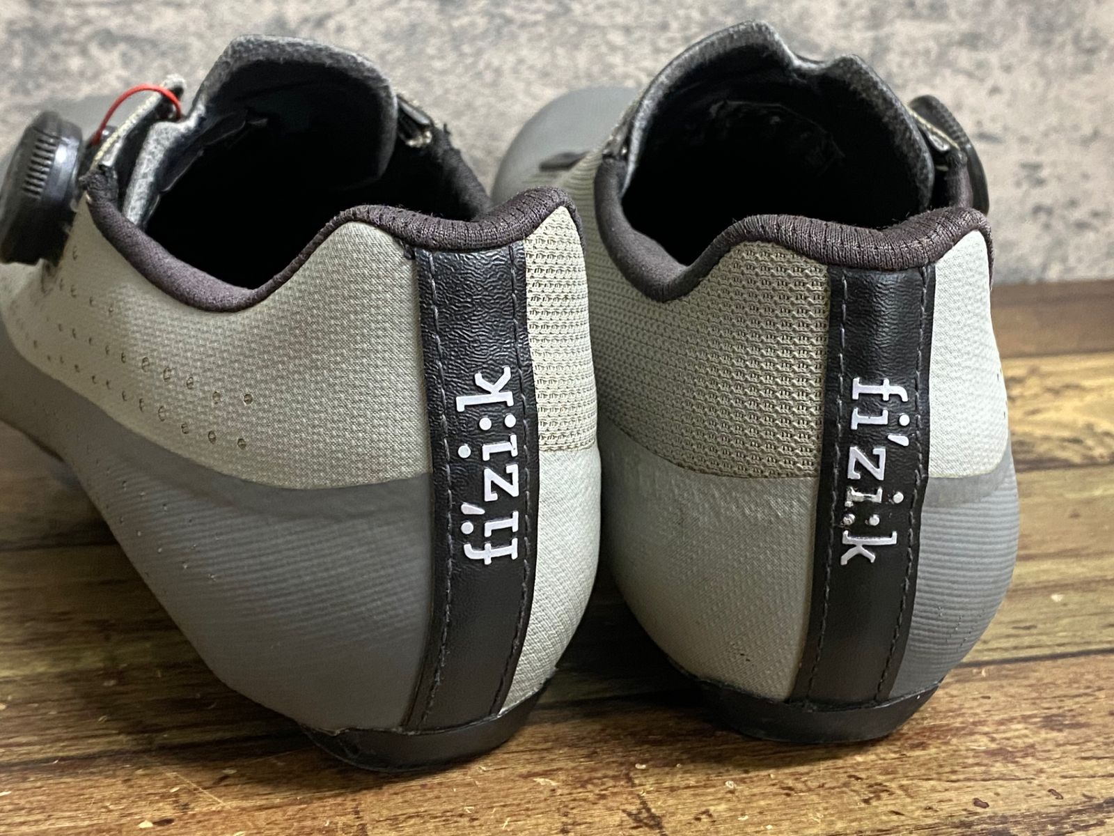 JY254 フィジーク fizik テンポ TEMPO R4 ビンディングシューズ SPD-SL