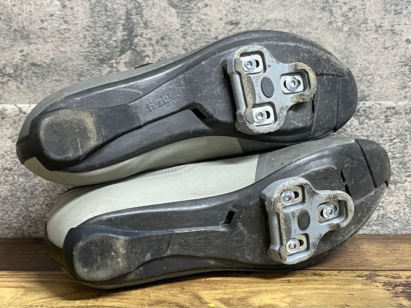fizik tempo EUR 40 ビンディングシューズ JY254 フィジーク fizik テンポ TEMPO R4 ビンディングシューズ SPD-SL