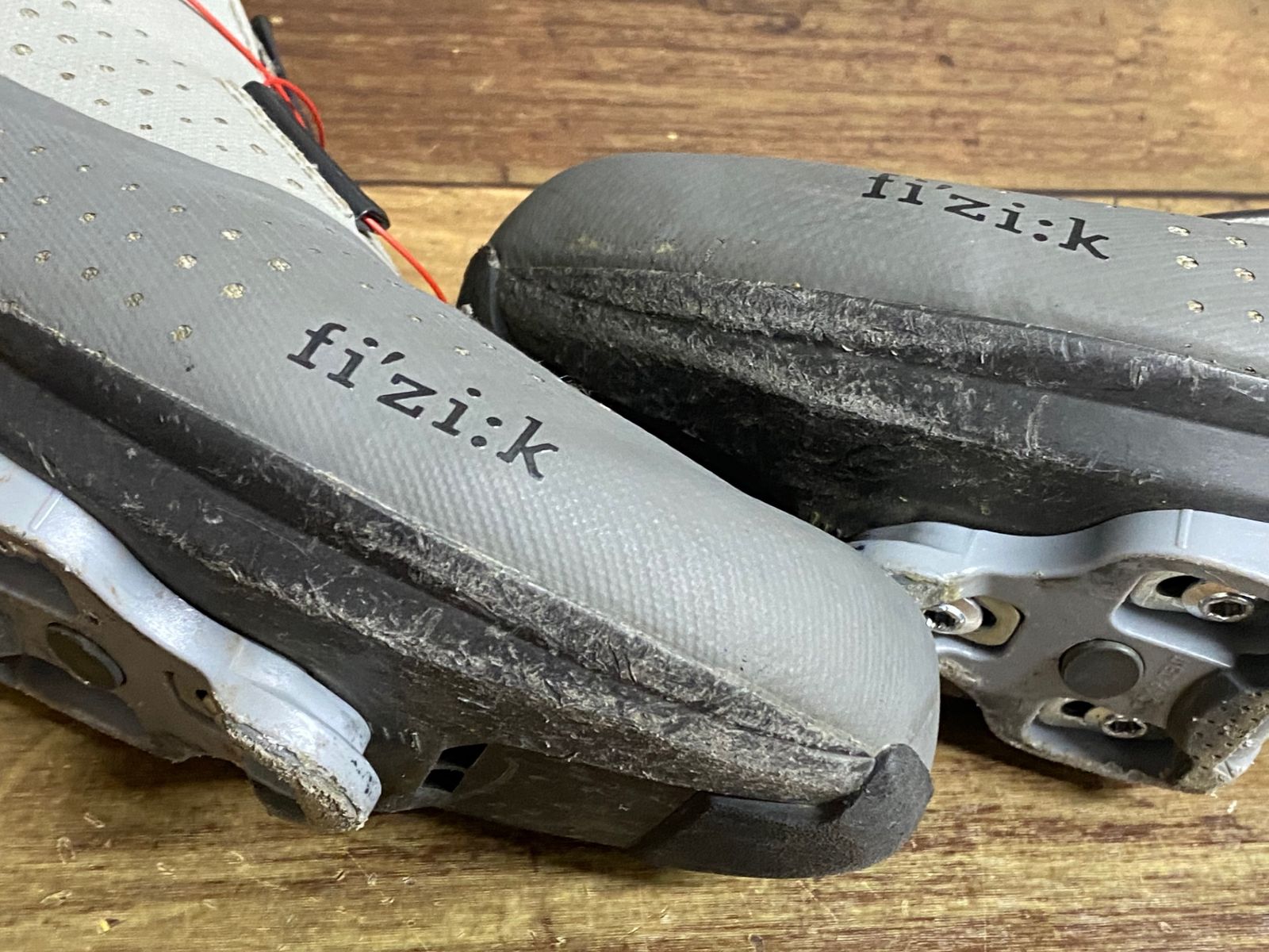 JY254 フィジーク fizik テンポ TEMPO R4 ビンディングシューズ SPD-SL