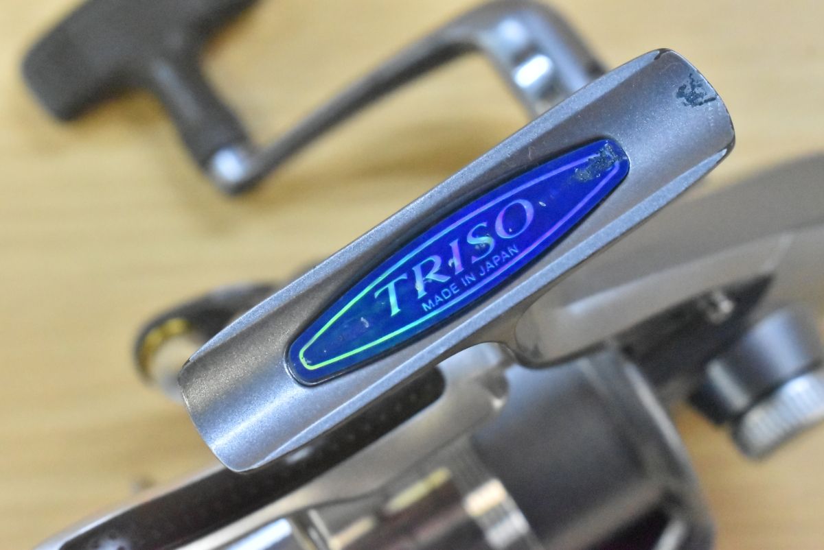 ダイワ トライソ 2500LBD スピニングリール DAIWA TRISO レバー