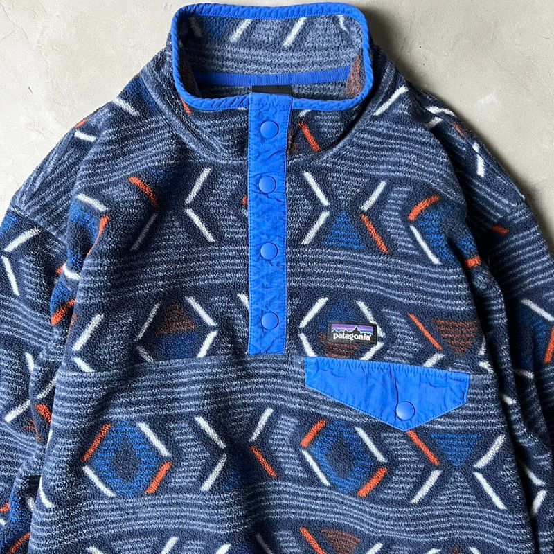 17年製 Patagonia 総柄 スナップT プルオーバー フリース ジャケット