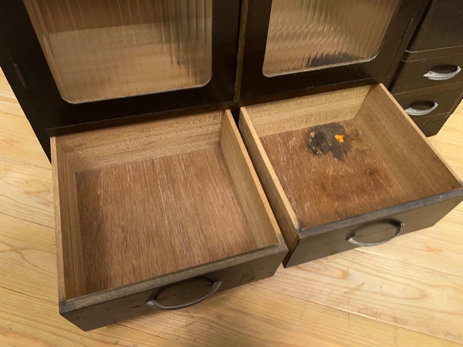 木製 ガラス棚 収納棚 レトロ家具 高さ約115.5㎝ M097 古道具