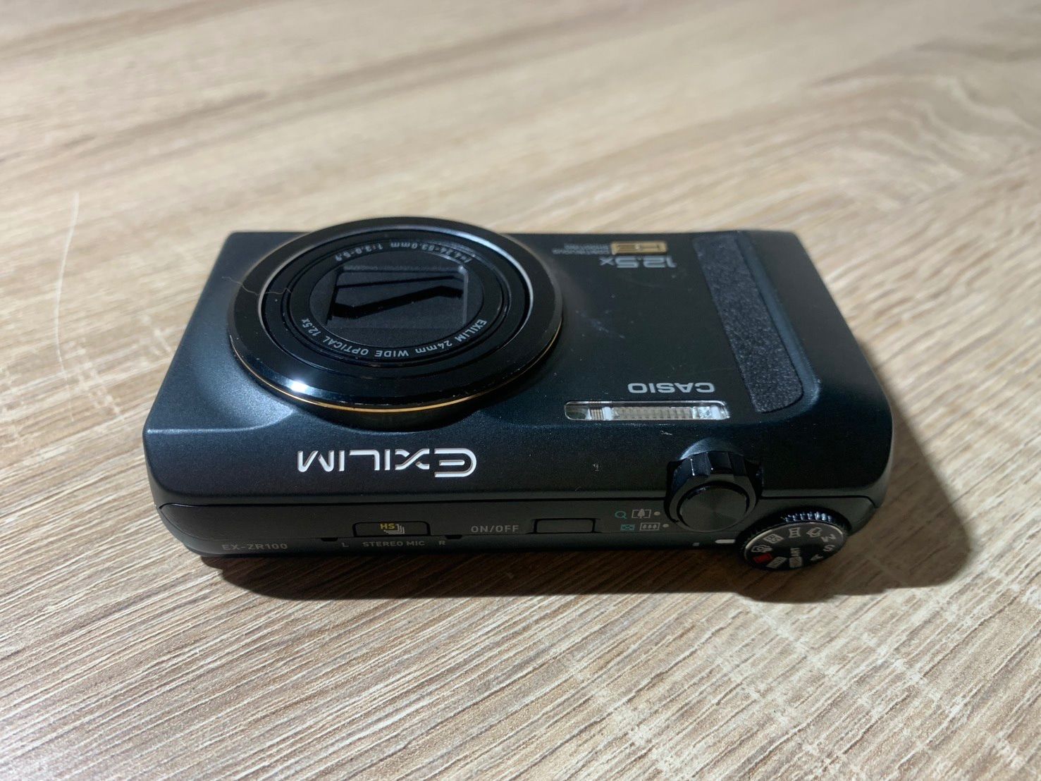 8673 Casio EXILIM EX-ZR100 ブラック デジカメ ジャンク品 - メルカリ