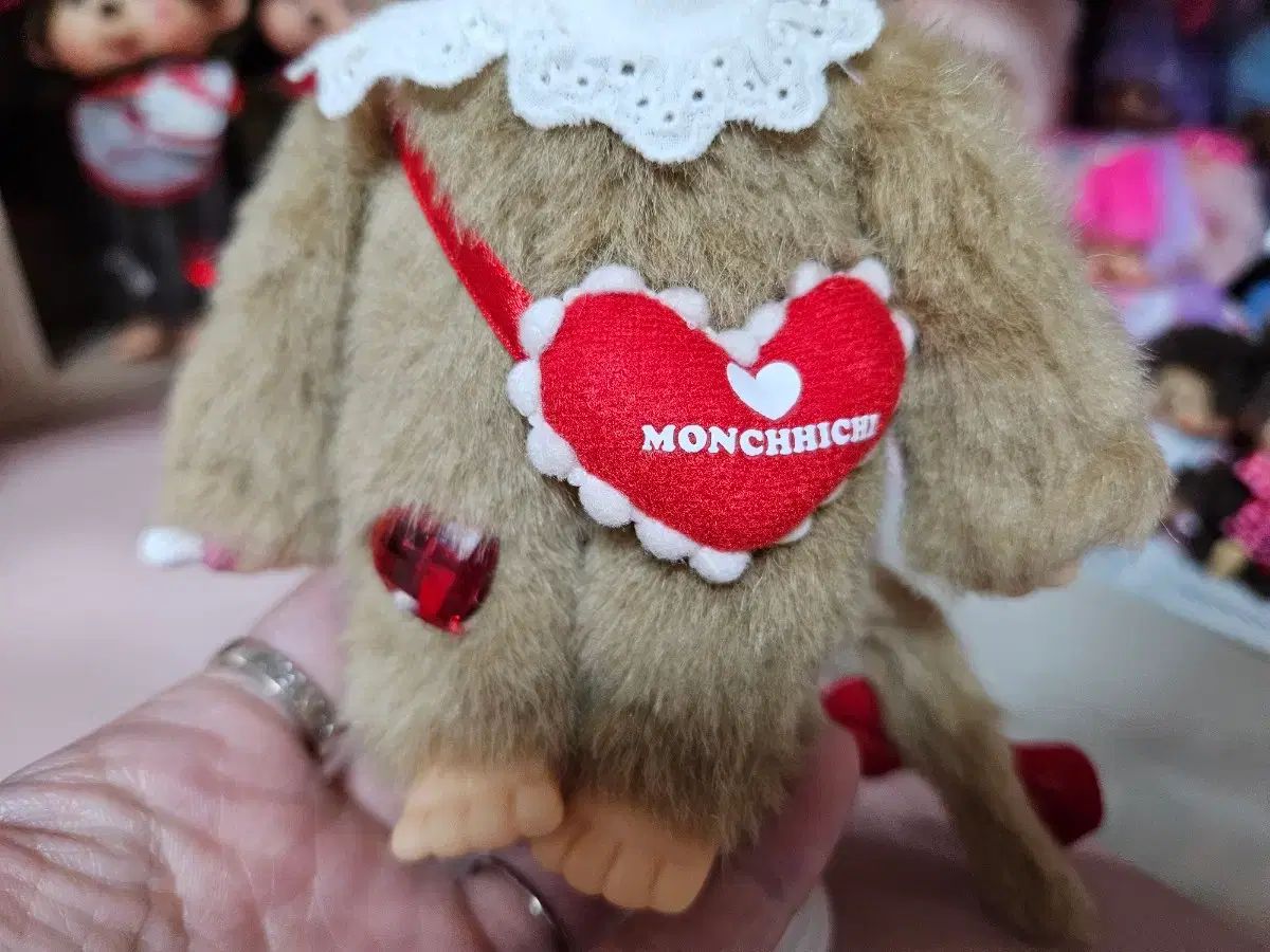 モンチッチ HEART EYES monchhichi ハートアイズ　セキグチ HEART*IZ モンチッチ モンチッチ ハートアイズ ぬいぐるみ monchhichi