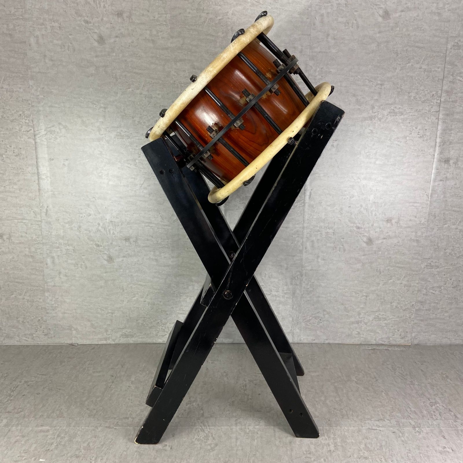 締太鼓 ボルト締め 附締太鼓 和太鼓 3丁掛け 7寸 立奏台付き 厚み約