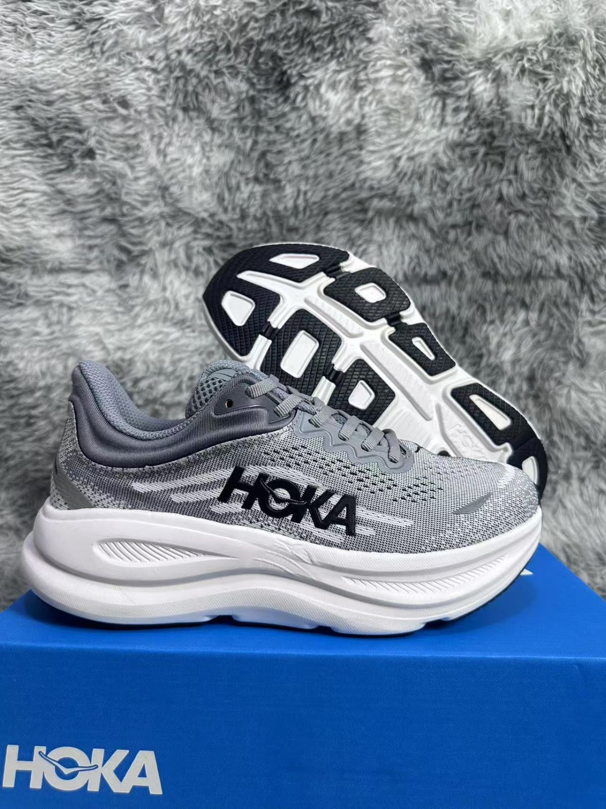 HOKA ONE ONE BONDI9 ボンダイ9スニーカー グレー - メルカリ