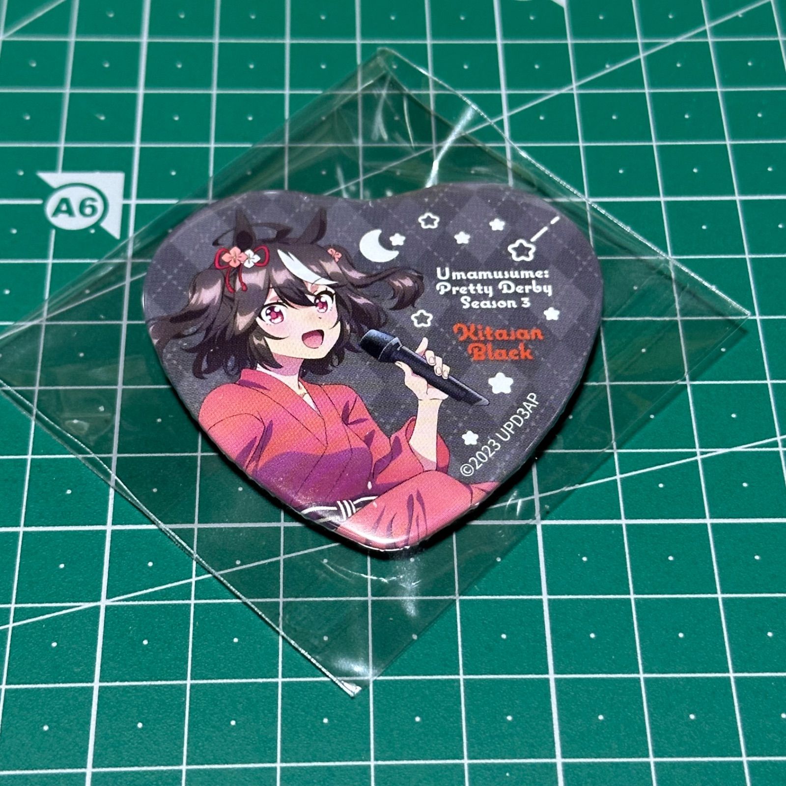 ウマ娘 カツラギエース ハート 缶バッジ - メルカリ