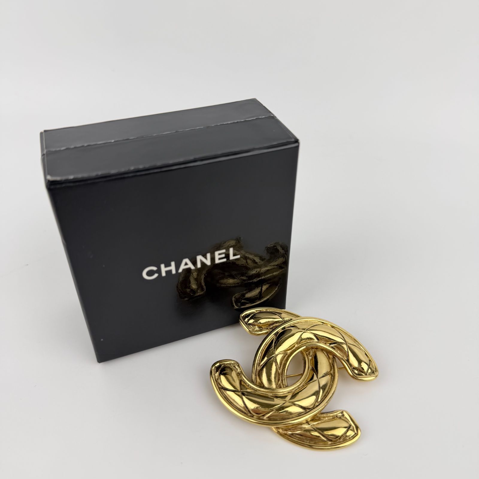中古】CHANEL シャネル ココマーク アクセサリー ブローチ ゴールド 