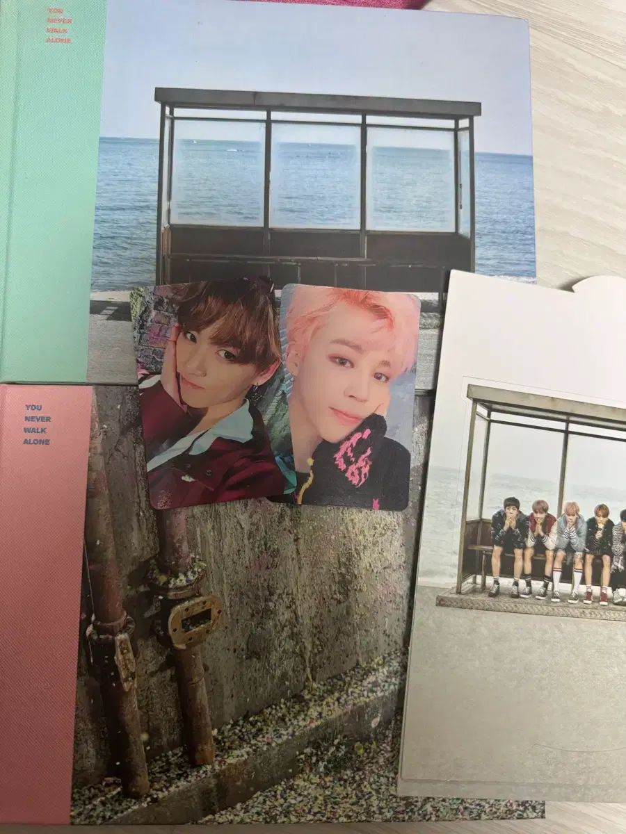 まとめ売り）BTS You Never Walk Alone アルバム + トレカ