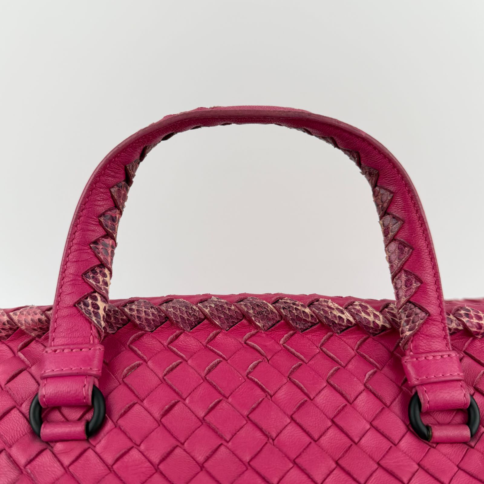 中古】Bottega Veneta ボッテガヴェネタ イントレチャート