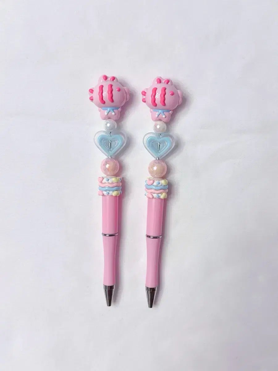 ハローキティ☆カスタムボールペン☆2本セット 手作り キティ