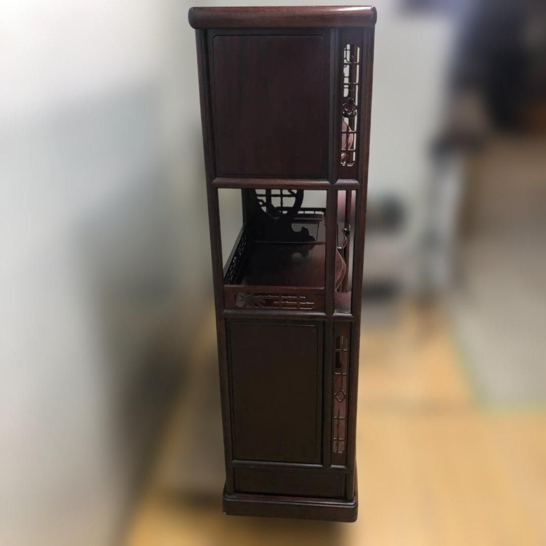 中国家具 唐木 飾り棚 茶棚 木製 彫刻 透かし彫り 収納棚 キャビネット
