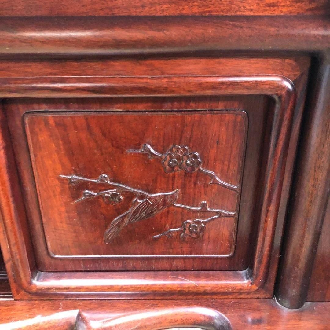 中国家具 唐木 飾り棚 茶棚 木製 彫刻 透かし彫り 収納棚 キャビネット