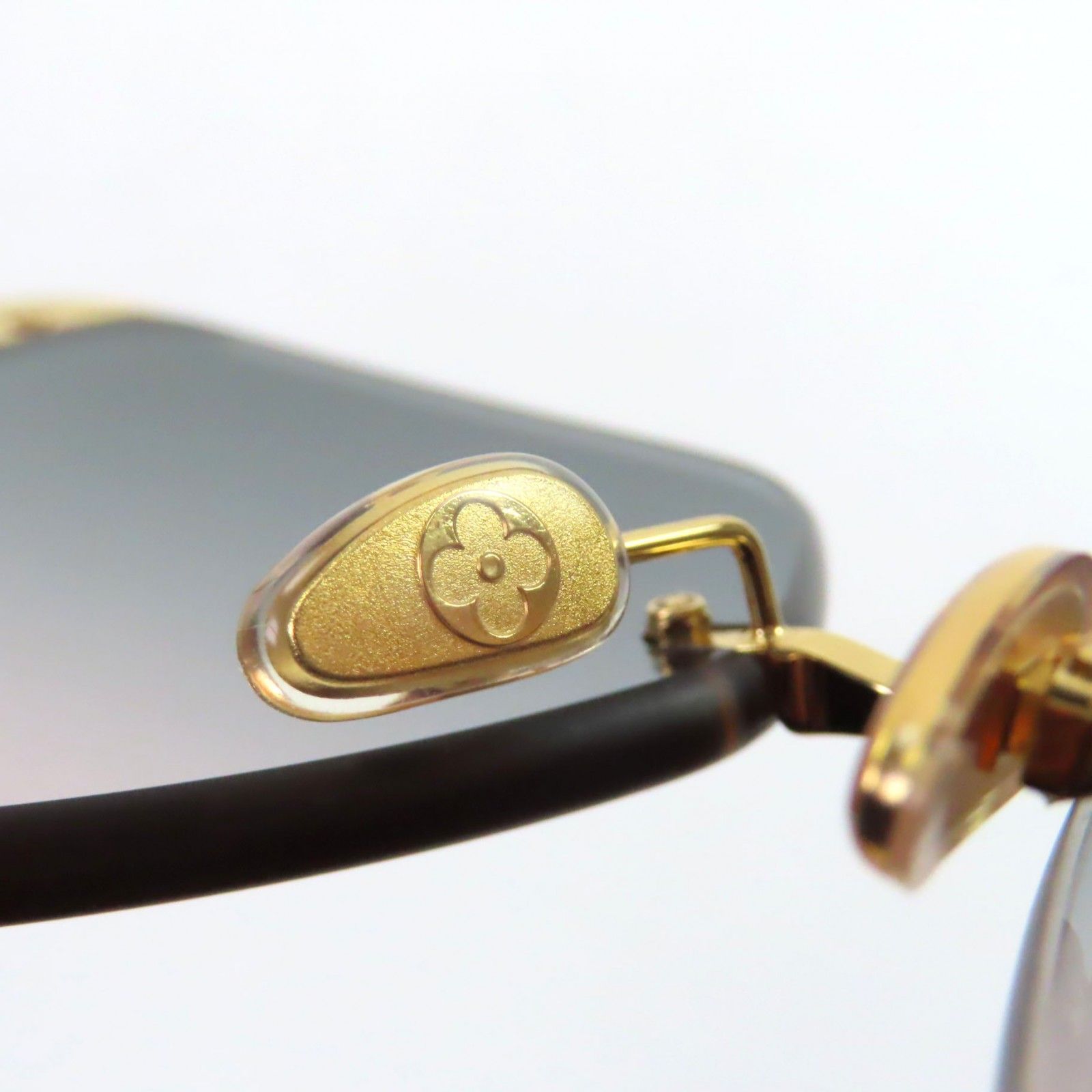 美品▽LOUIS VUITTON ルイヴィトン 2023年製 Z1994U サングラス・LV