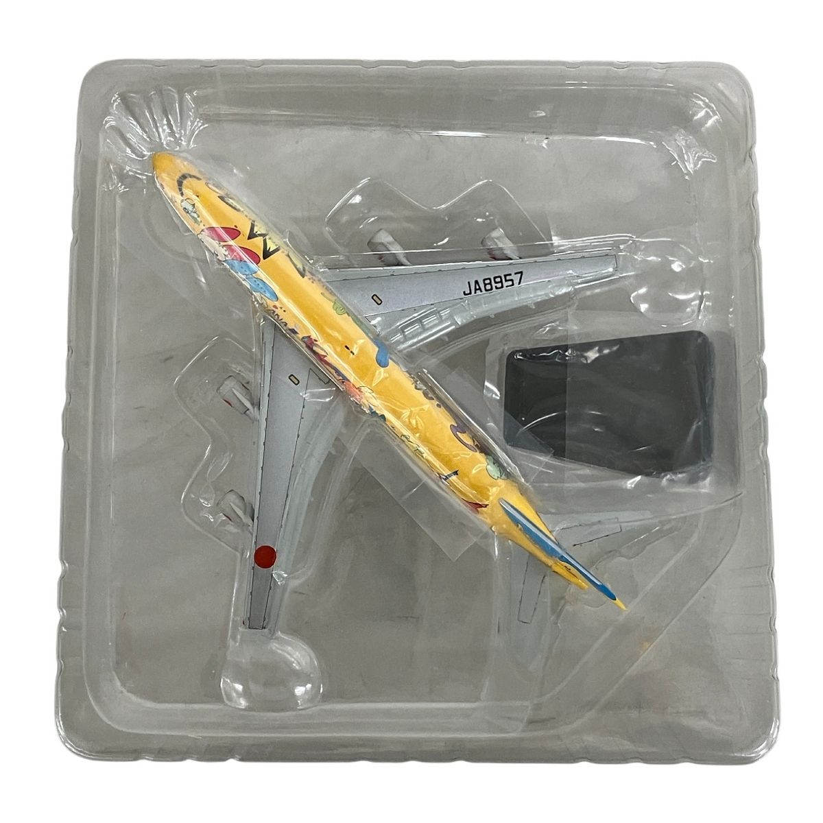 全日空商事 1/400 ANA BOEING 747-400 ピカチュウ JUMBO JA8957