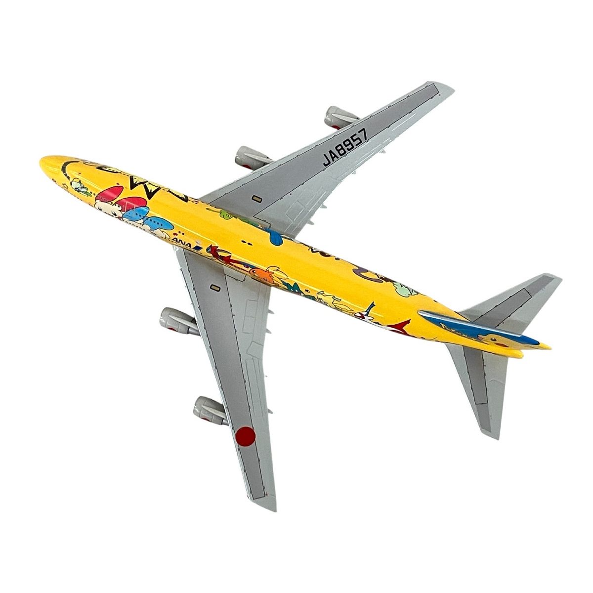 全日空商事 1/400 ANA BOEING 747-400 ピカチュウ JUMBO JA8957