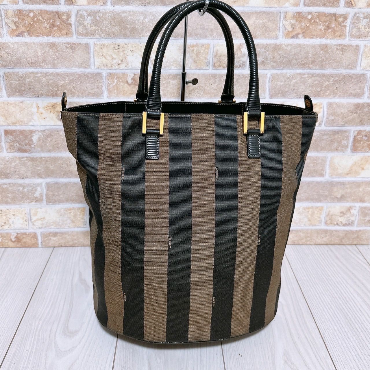 美品》FENDI(フェンディ)トートバック - メルカリ 美品》FENDI(フェンディ)トートバック - メルカリ