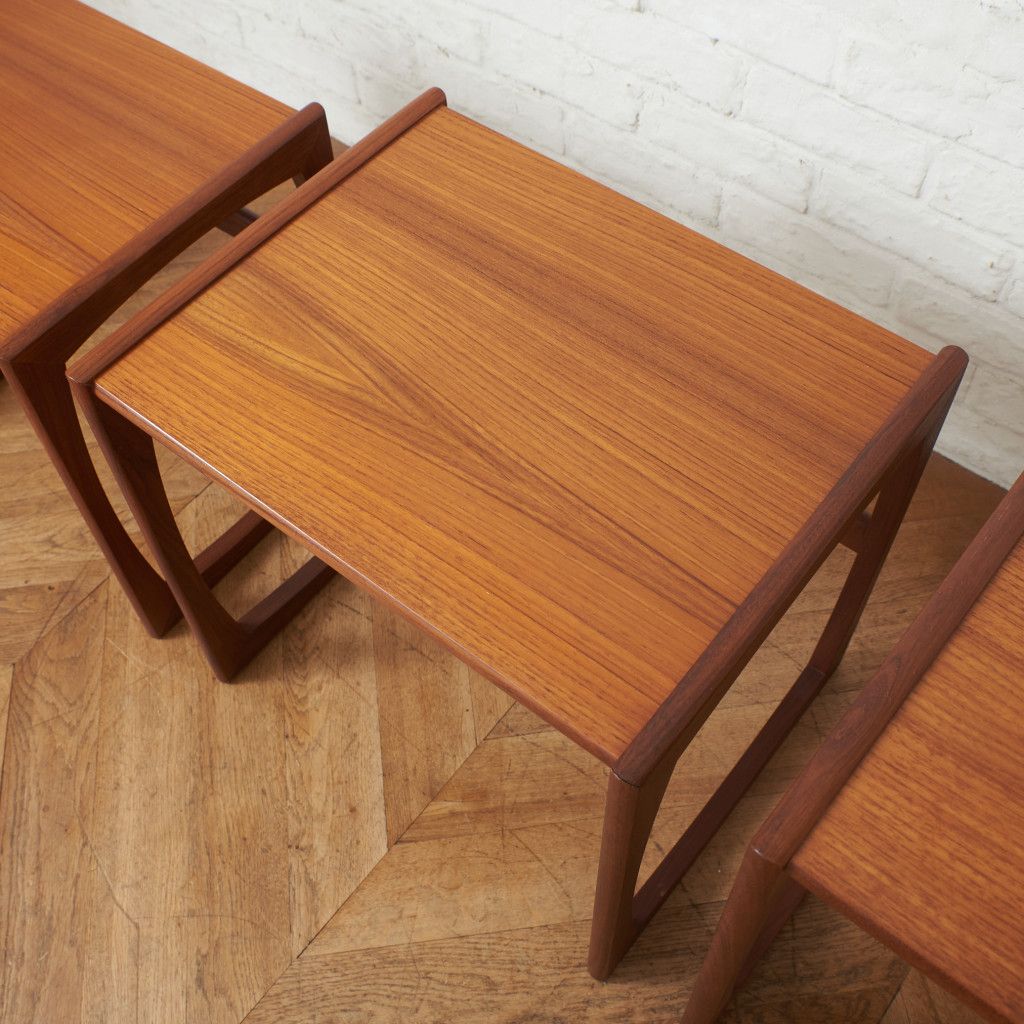 G-PLAN Quadrille ネストテーブル ヴィンテージ チーク 英国 G-PLAN Quadrille ネストテーブル ヴィンテージ チーク 英国