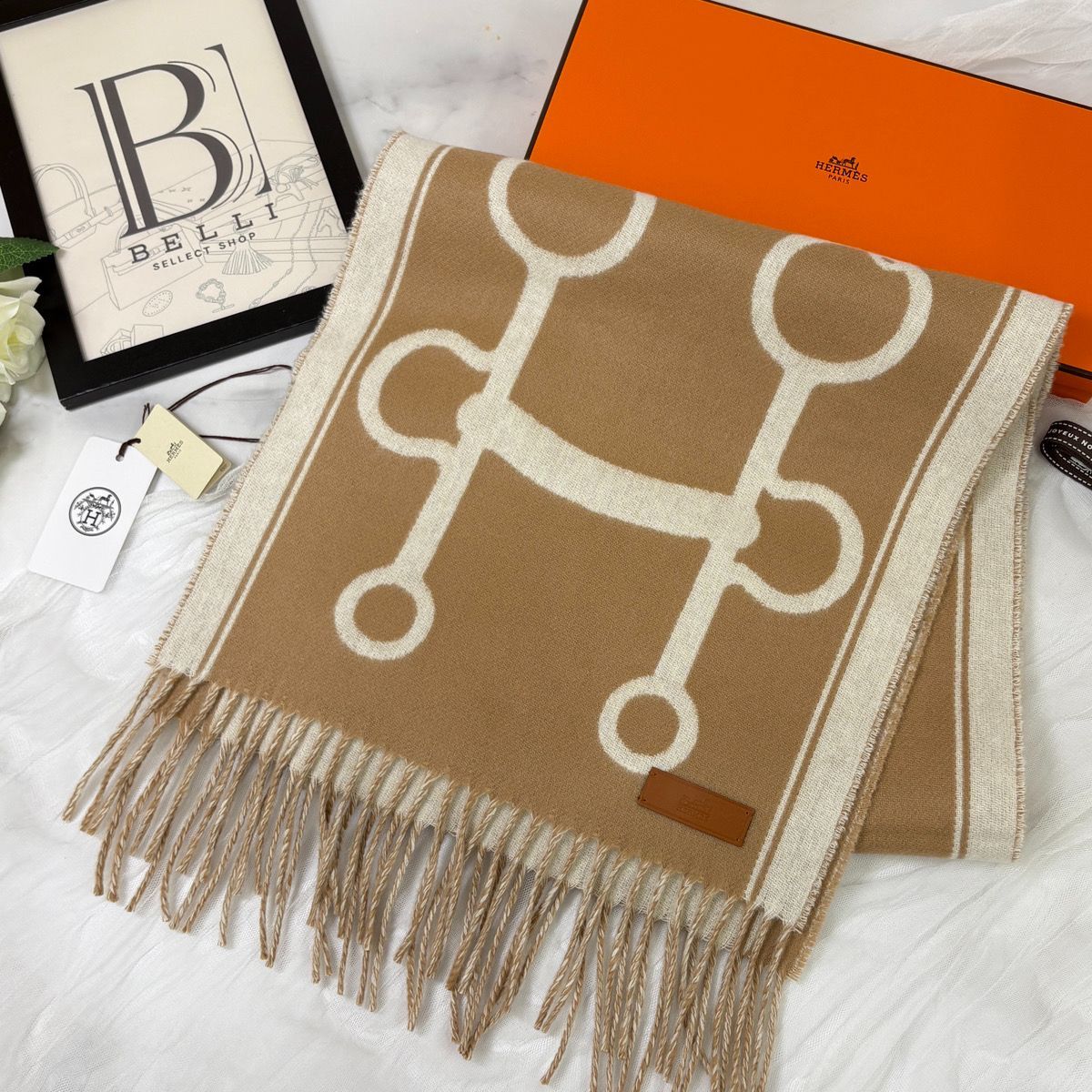 鑑定済み【 新品未使用 】エルメス 《 モール 》 ベージュ ホワイト