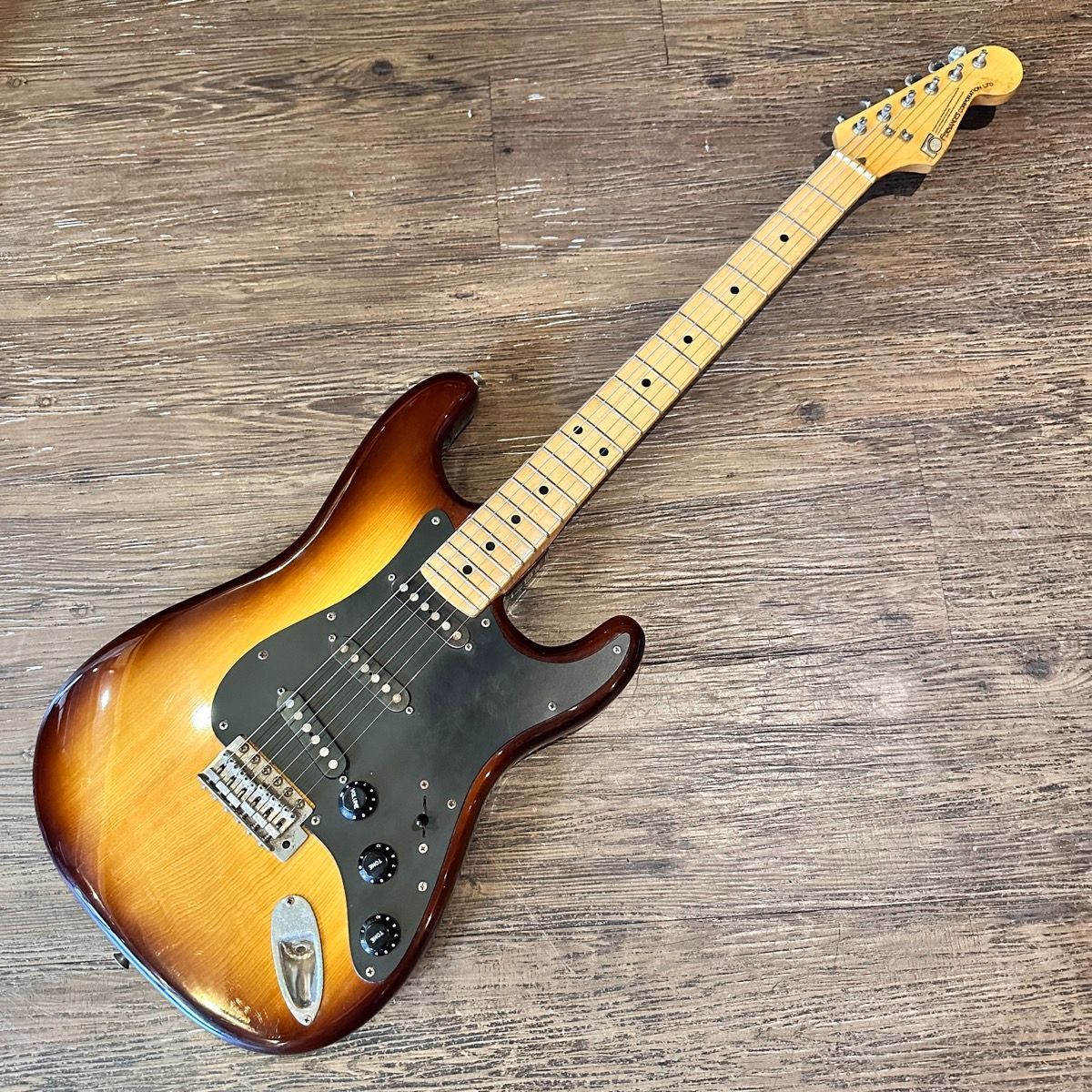 Fernandes FST-60 5桁シリアル 1970年代 石ロゴ Electric Guitar