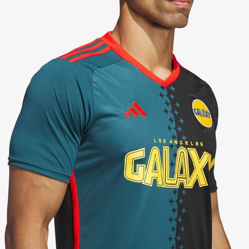 送料無料・匿名配送】adidas アディダス LAギャラクシー 2024 サード
