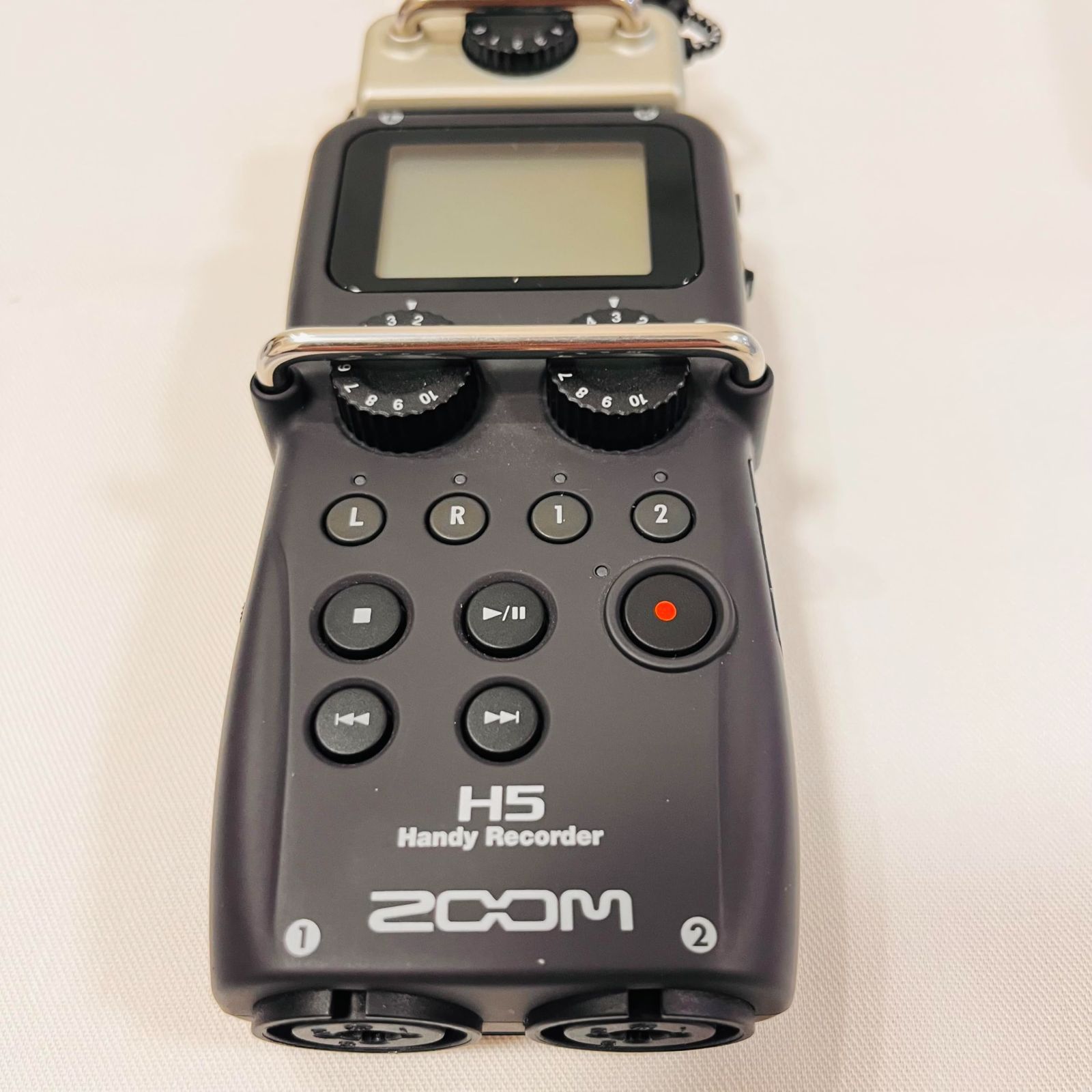 ZOOM ズーム H5 ハンディレコーダー No2553 - メルカリ