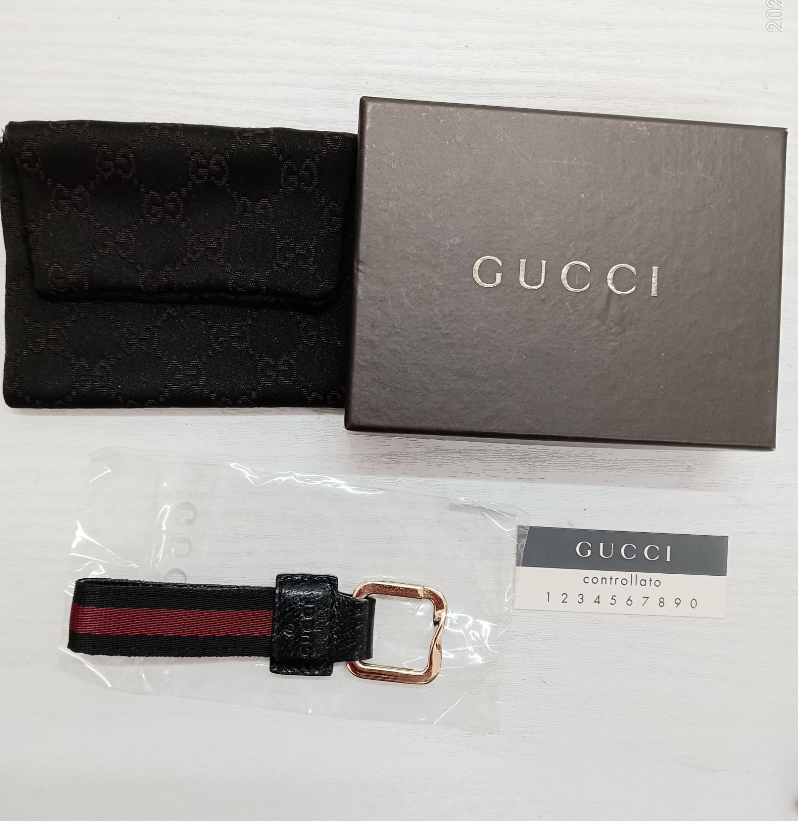 GUCCI キーホルダー シェリーライン 新古品 鑑定済み - メルカリ