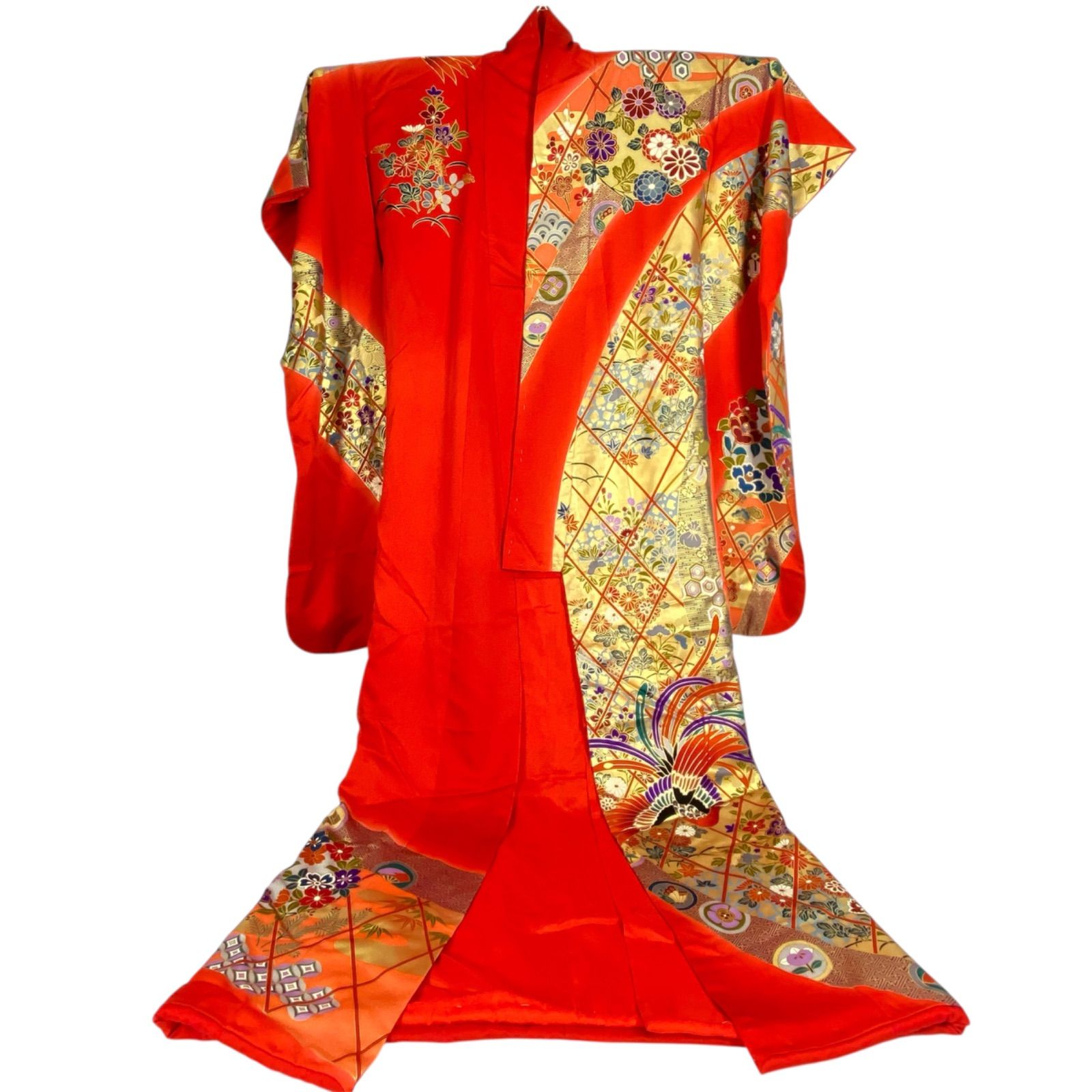 豪華絢爛】色打掛 赤地 金彩 鶴 松 菊 牡丹 格子文様 婚礼衣装 花嫁 
