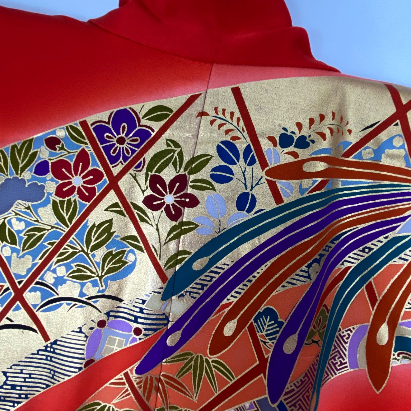 豪華絢爛】色打掛 赤地 金彩 鶴 松 菊 牡丹 格子文様 婚礼衣装 花嫁 