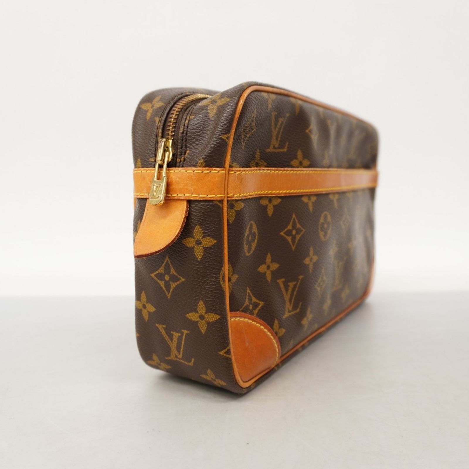 ルイ・ヴィトン(Louis Vuitton) ルイ・ヴィトン クラッチバッグ