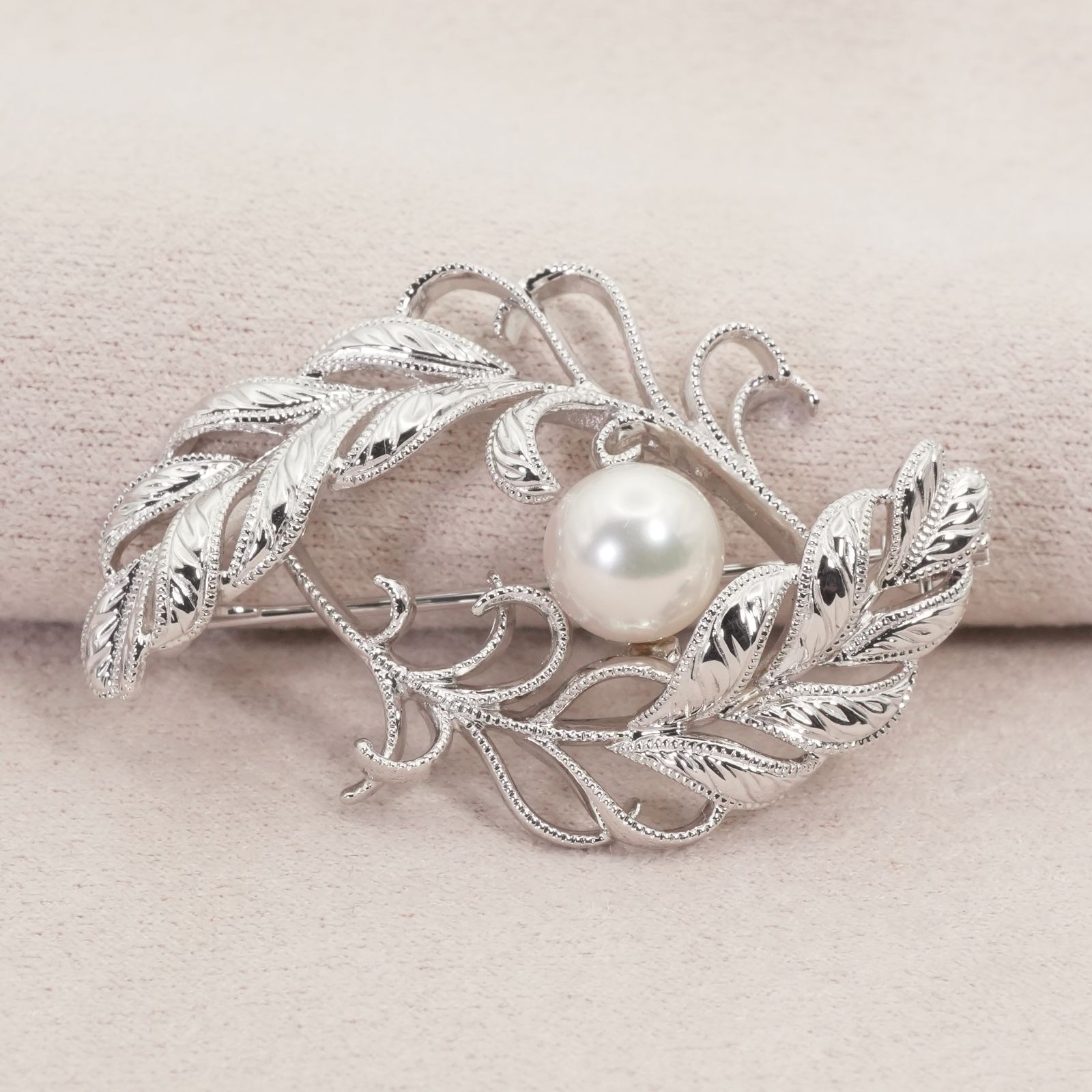 美品 ミキモト フェザー パール ブローチ シルバー 皇室御用達/25-3419