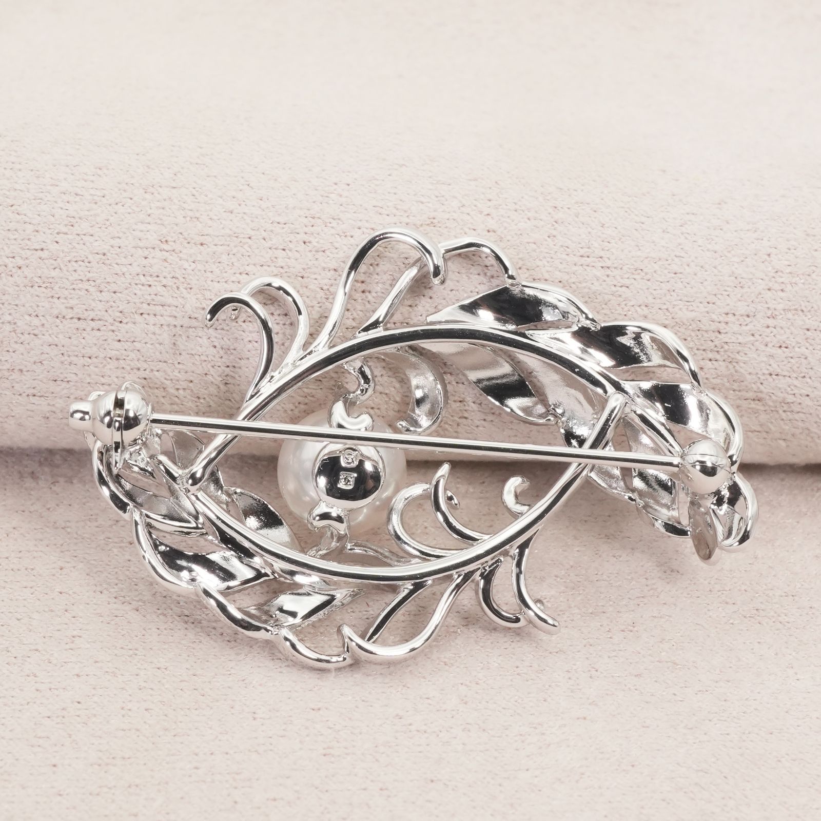 美品 ミキモト フェザー パール ブローチ シルバー 皇室御用達/25-3419