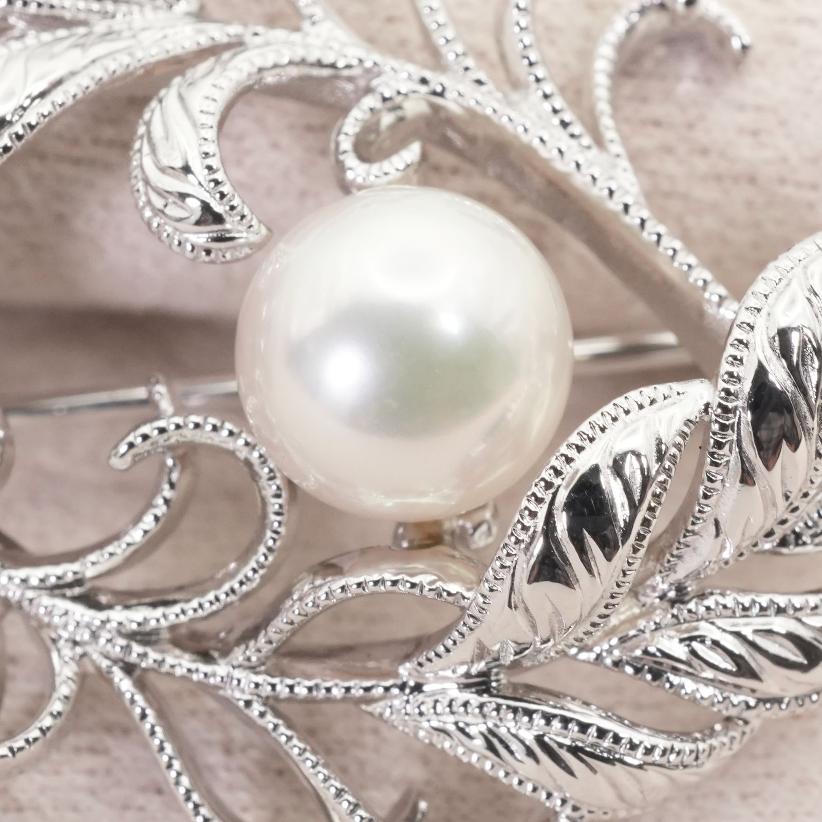 美品 ミキモト フェザー パール ブローチ シルバー 皇室御用達/25-3419