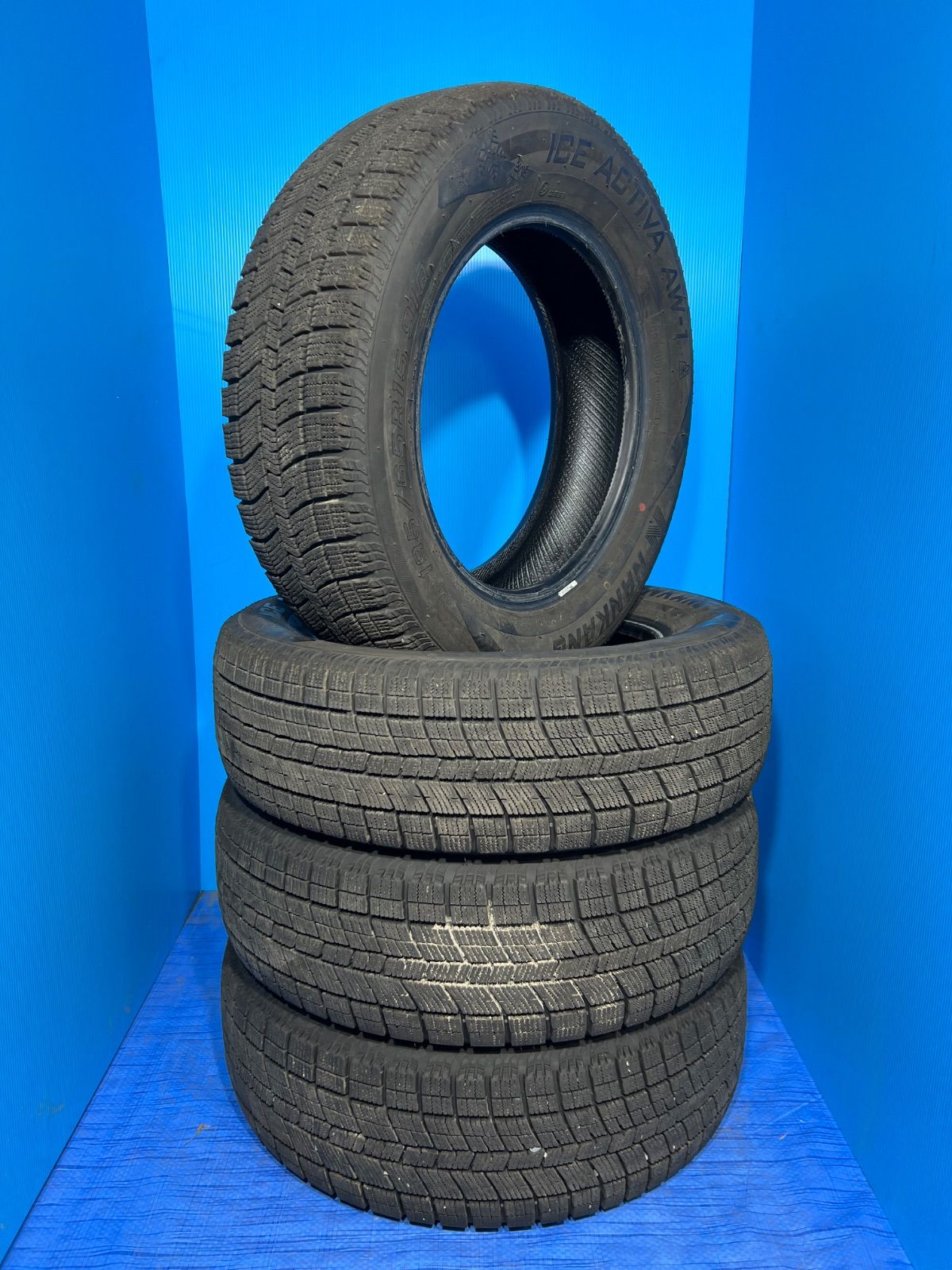 2022年製 バリ溝8mm】ナンカン AW-1 195/65R15 4本組 最新スタッドレス