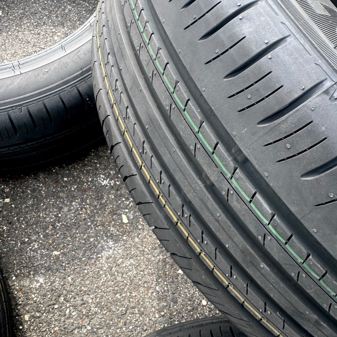 新車外し RAV4 ダンロップ GRANDTREK PT30 225/60R18 2020年37週製 4本