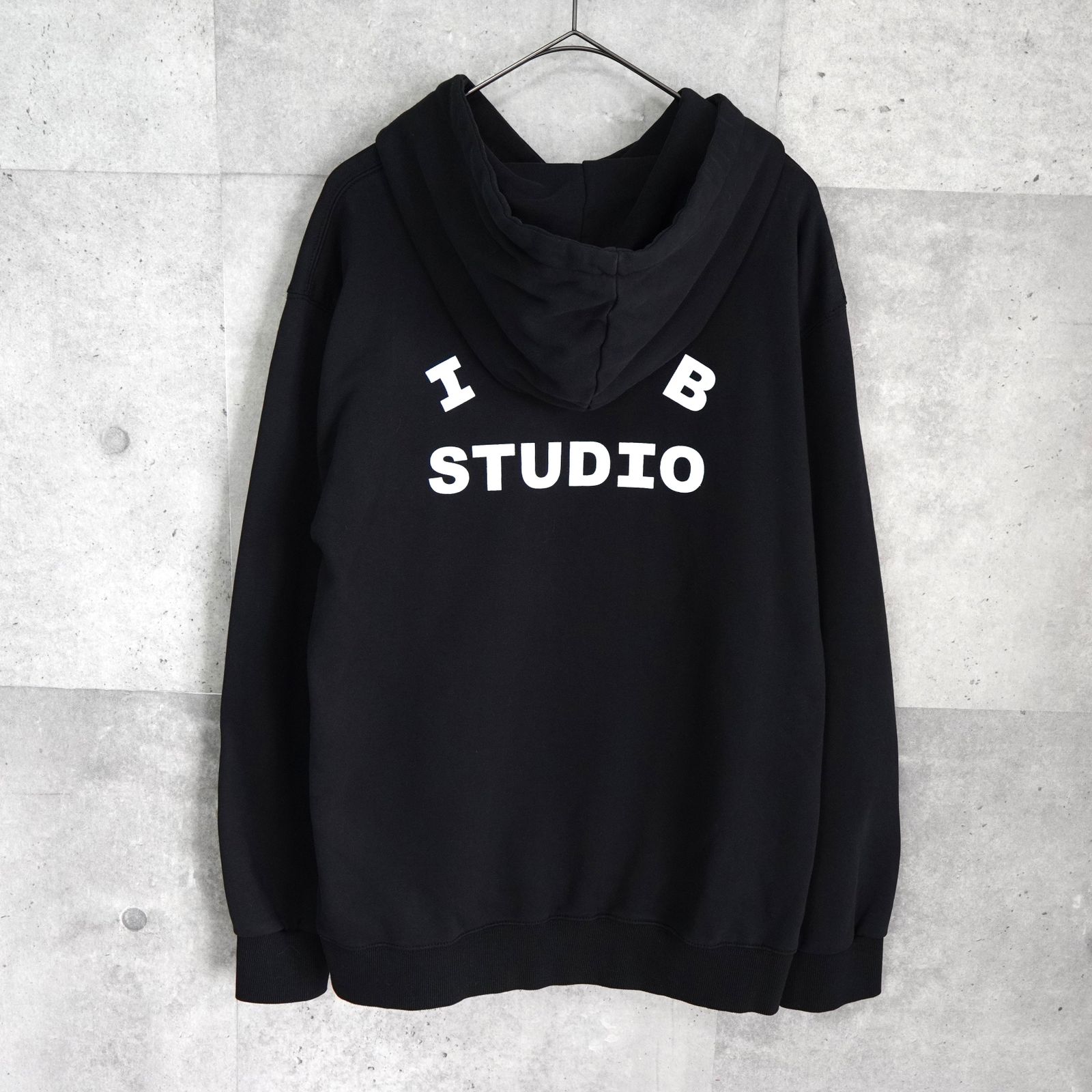 IAB Studio(アイエービースタジオ) パーカー 黒 XL