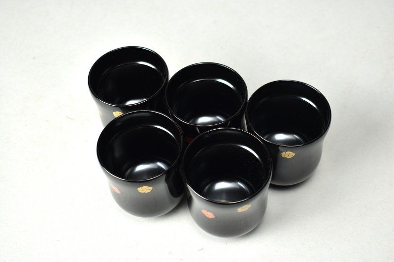 蔵A6024】輪島塗 大向高洲堂 蒔絵梅図 小吸物椀 五客 共箱 - メルカリ