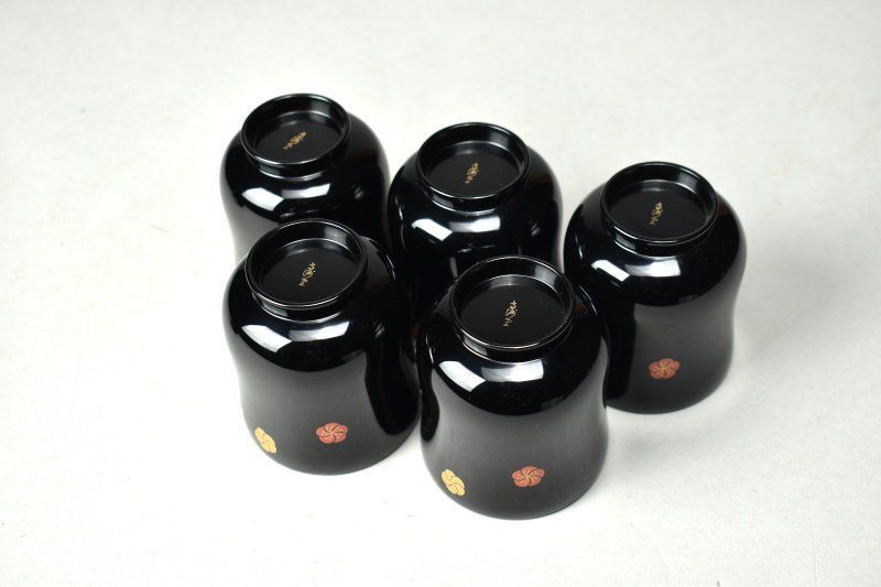 蔵A6024】輪島塗 大向高洲堂 蒔絵梅図 小吸物椀 五客 共箱 - メルカリ