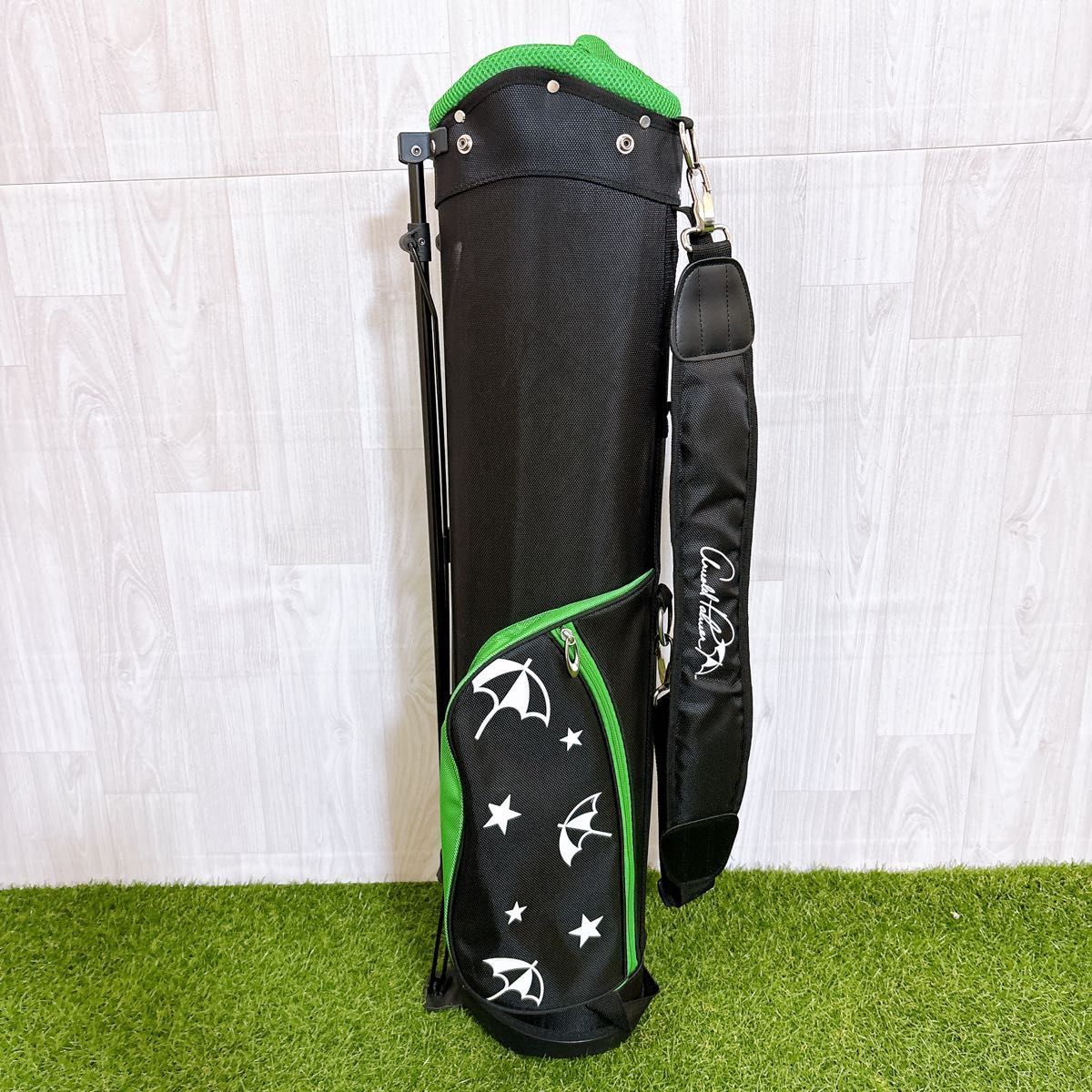 良品 アーノルドパーマー キャディバッグ ゴルフバッグ 軽量 スタンド