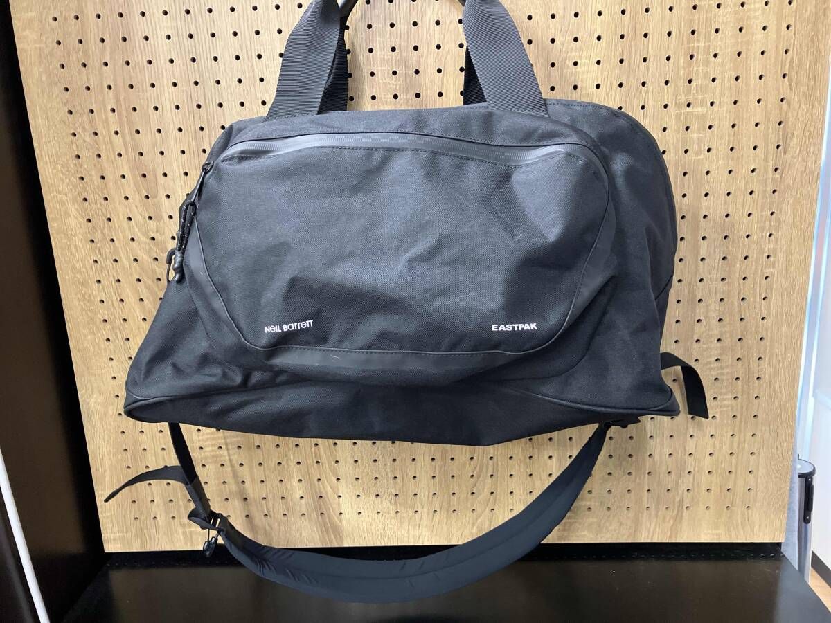 NEIL BARRETT EASTPAK ボストンバッグ ダッフルバッグ 汚れあり - メルカリ